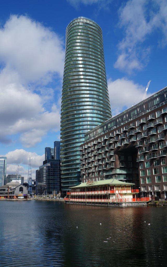 Baltimore Tower in Canary Wharf