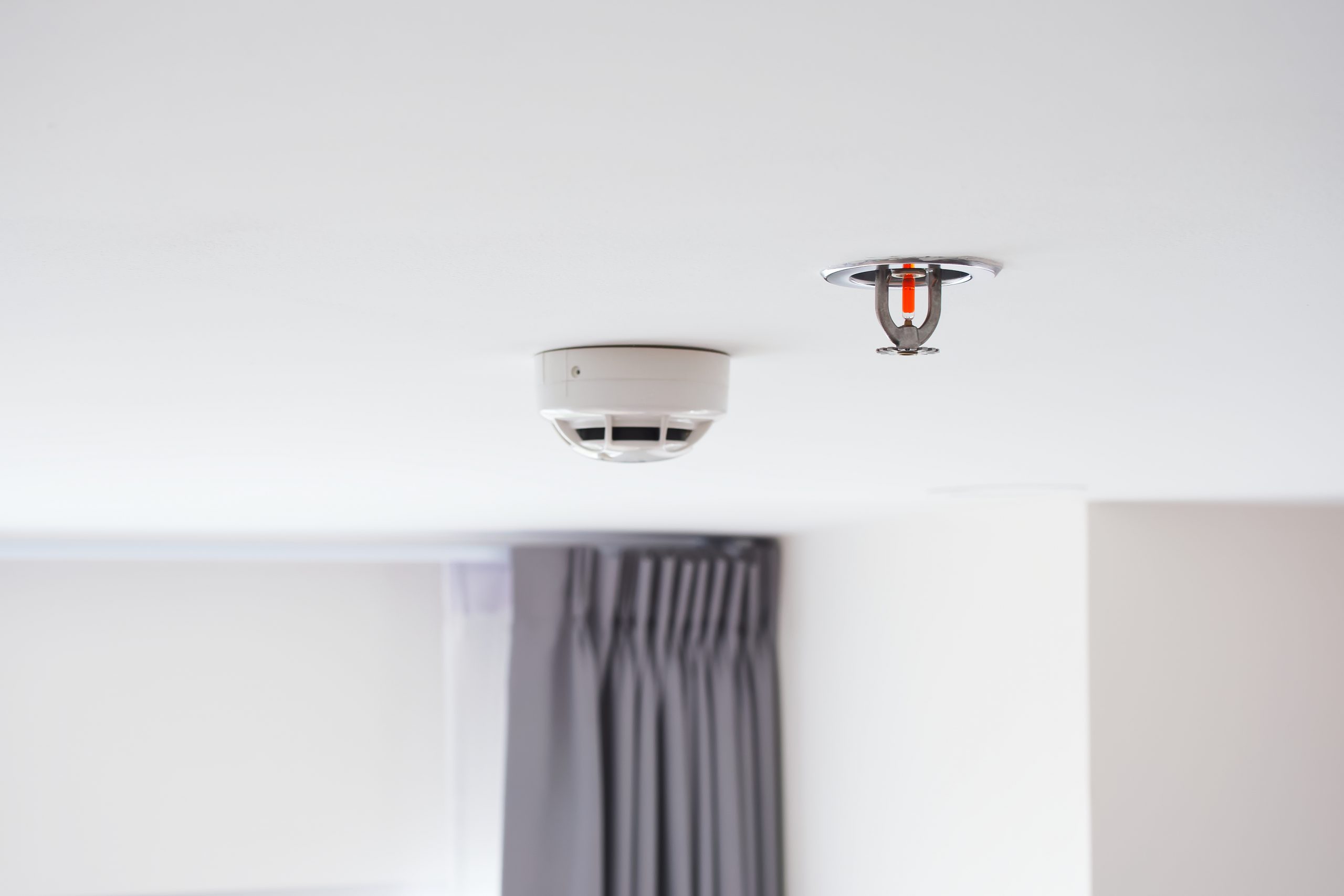 fire sprinkler fire detector on ceiling